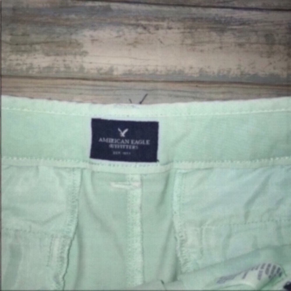 American Eagle Mint Midi 5" Inseam Shorts - Picture 3 of 6